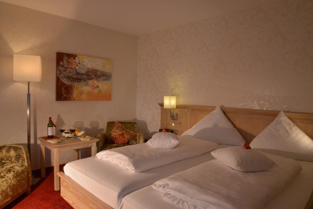 Parkhotel Zum Stern Oberaula Kültér fotó